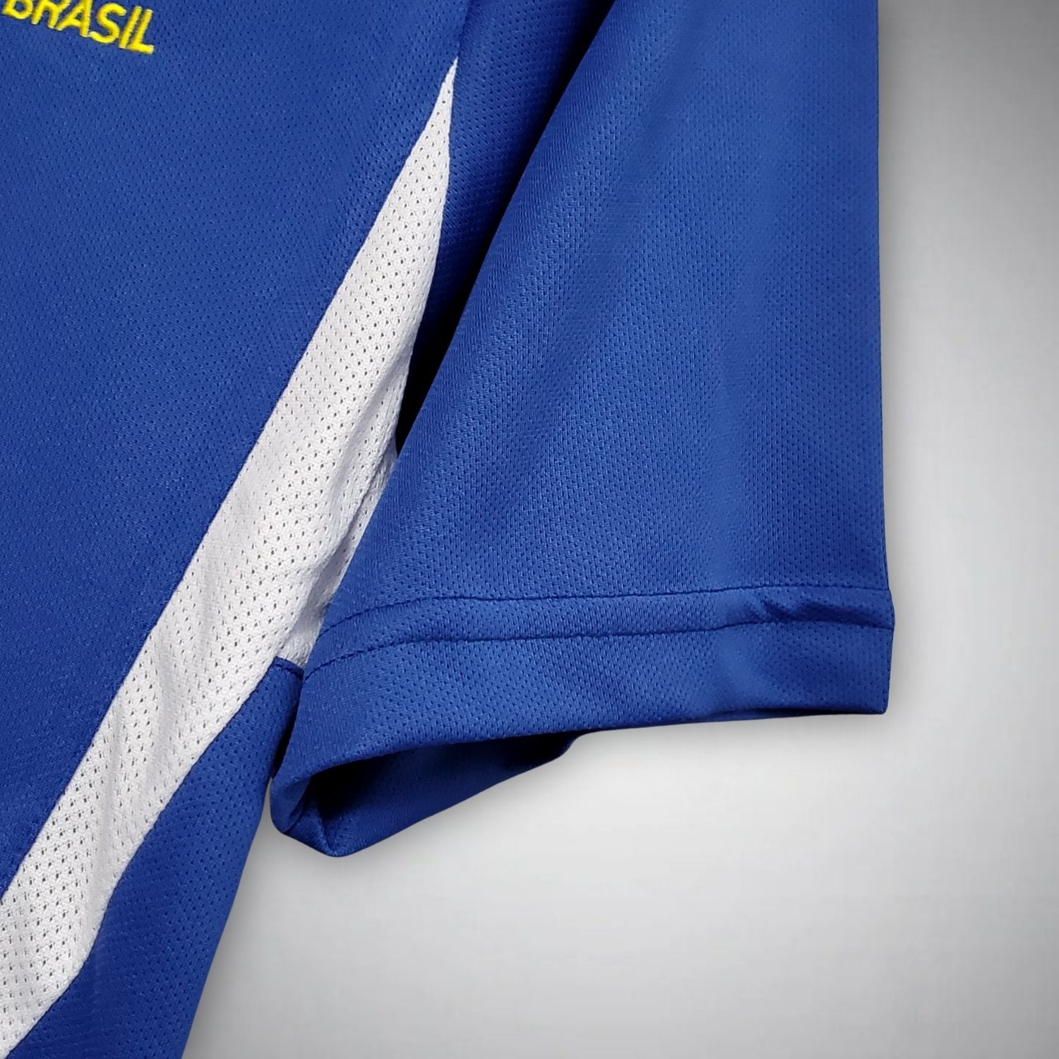 2002 brazil retro shirt away