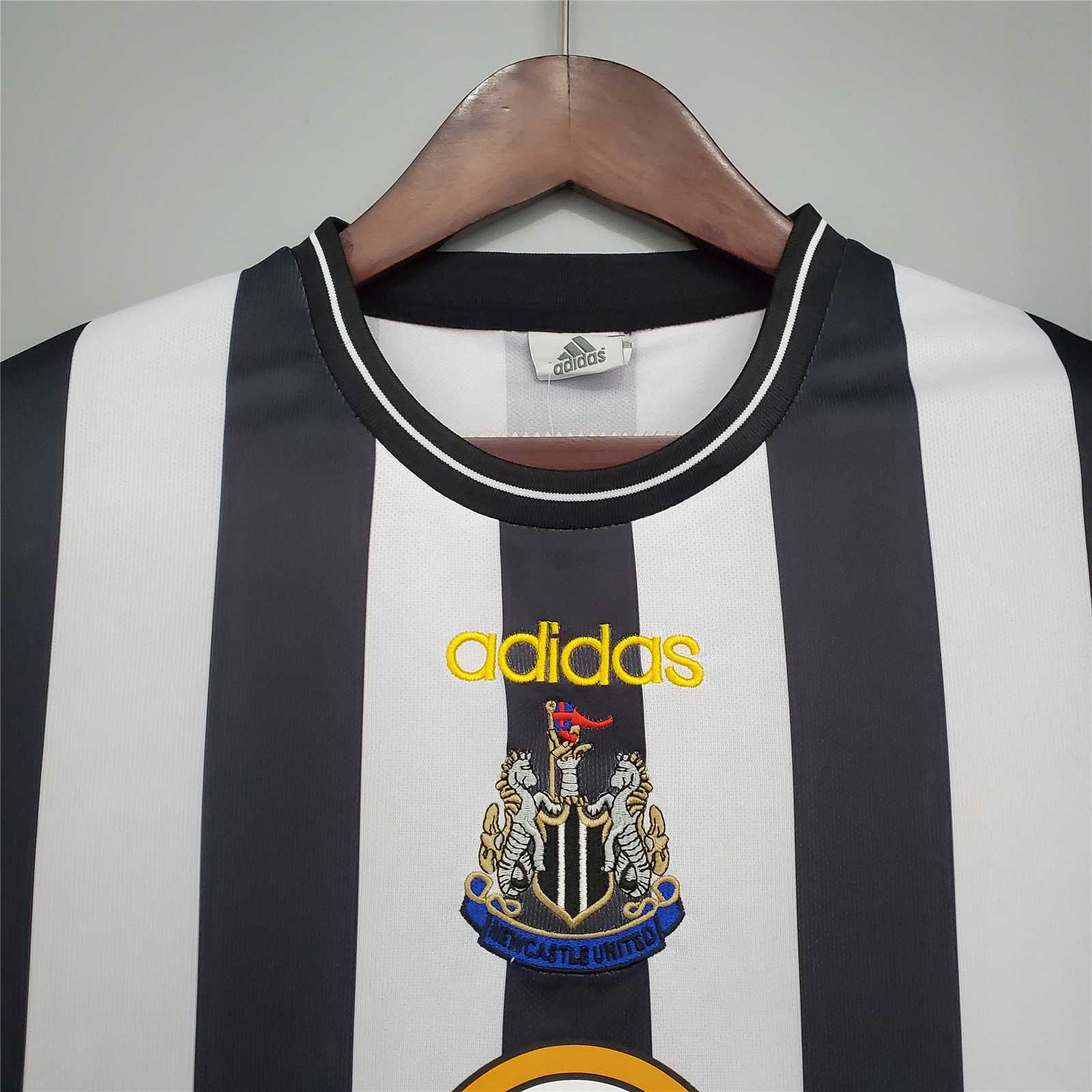 1997/1999 Newcastle Home Retro Shirt