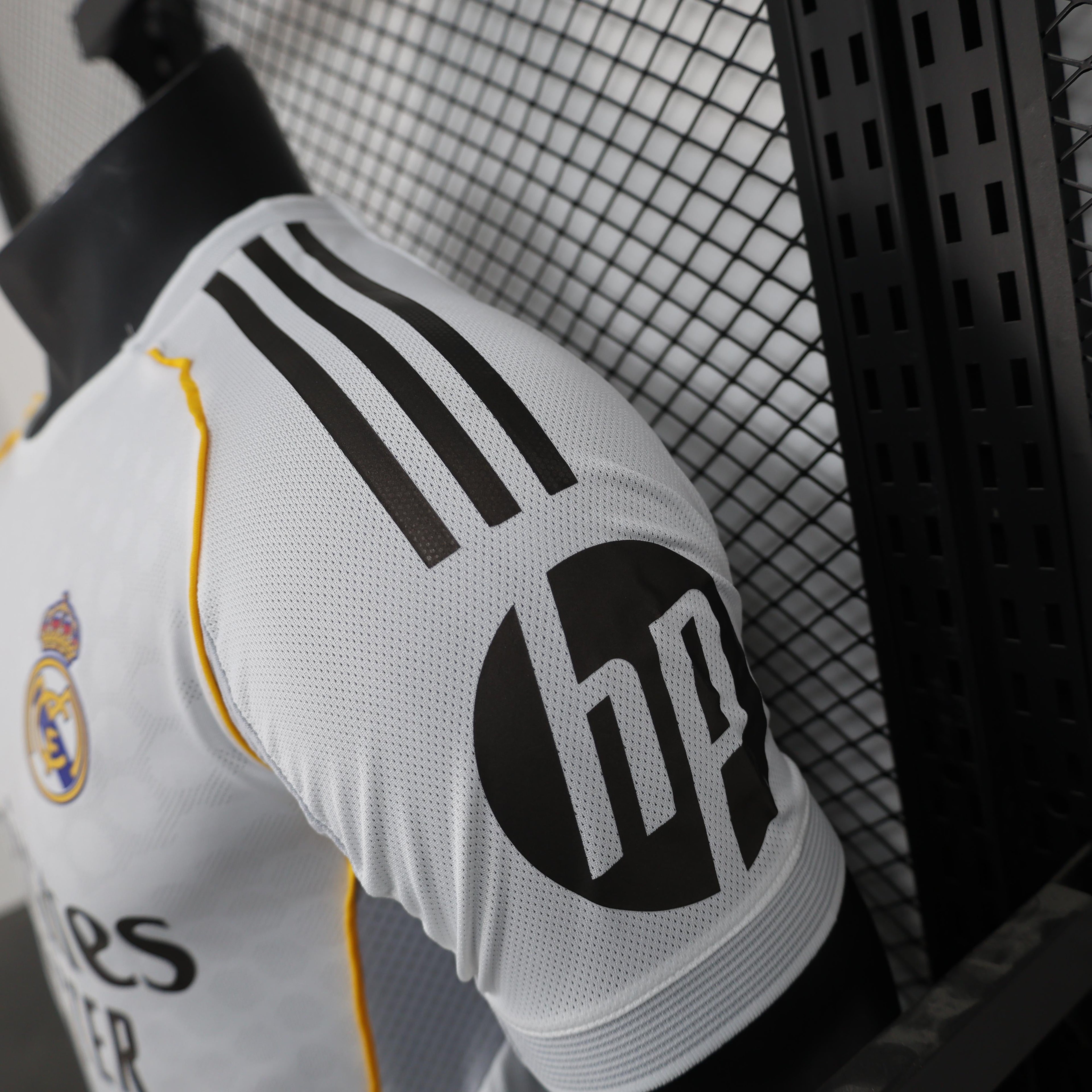 2025-2026 Real Madrid Shirt - Home