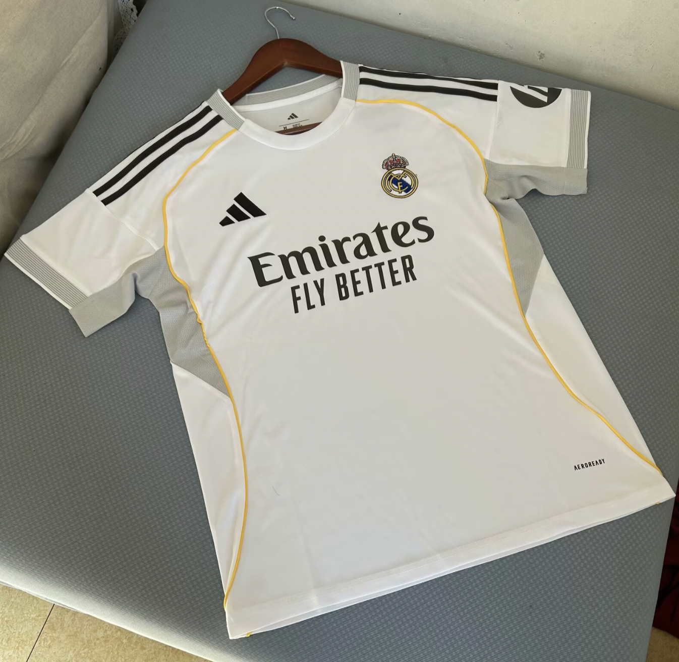 2025-2026 Real Madrid Shirt - Home