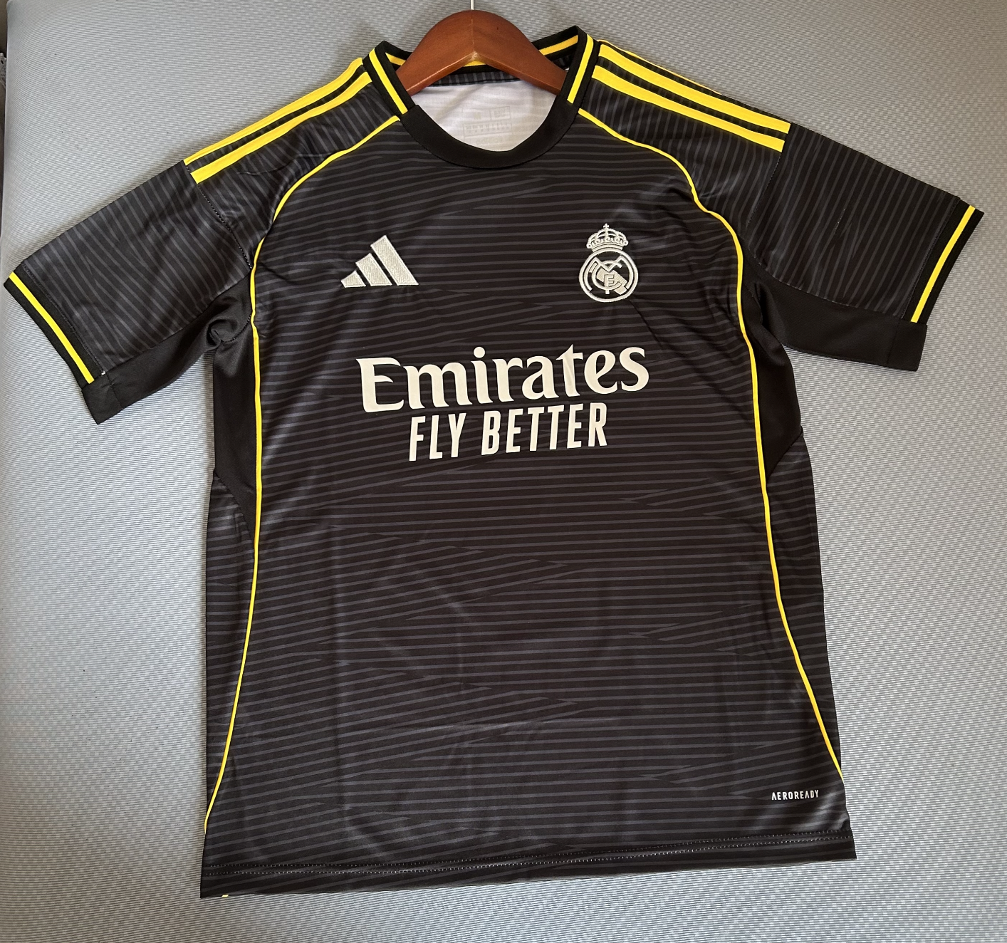 Real Madrid Shirt - 2025/2026 Away