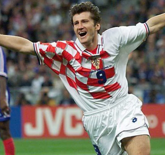1998 croatia retro shirt home