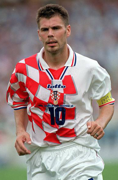 1998 croatia retro shirt home
