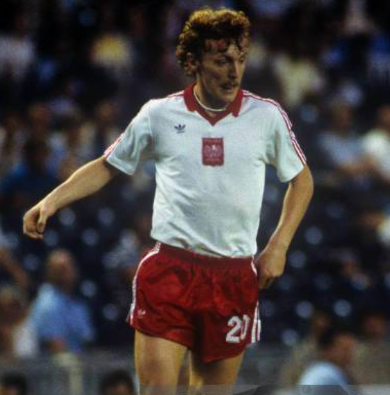 1982 poland retro shirt home