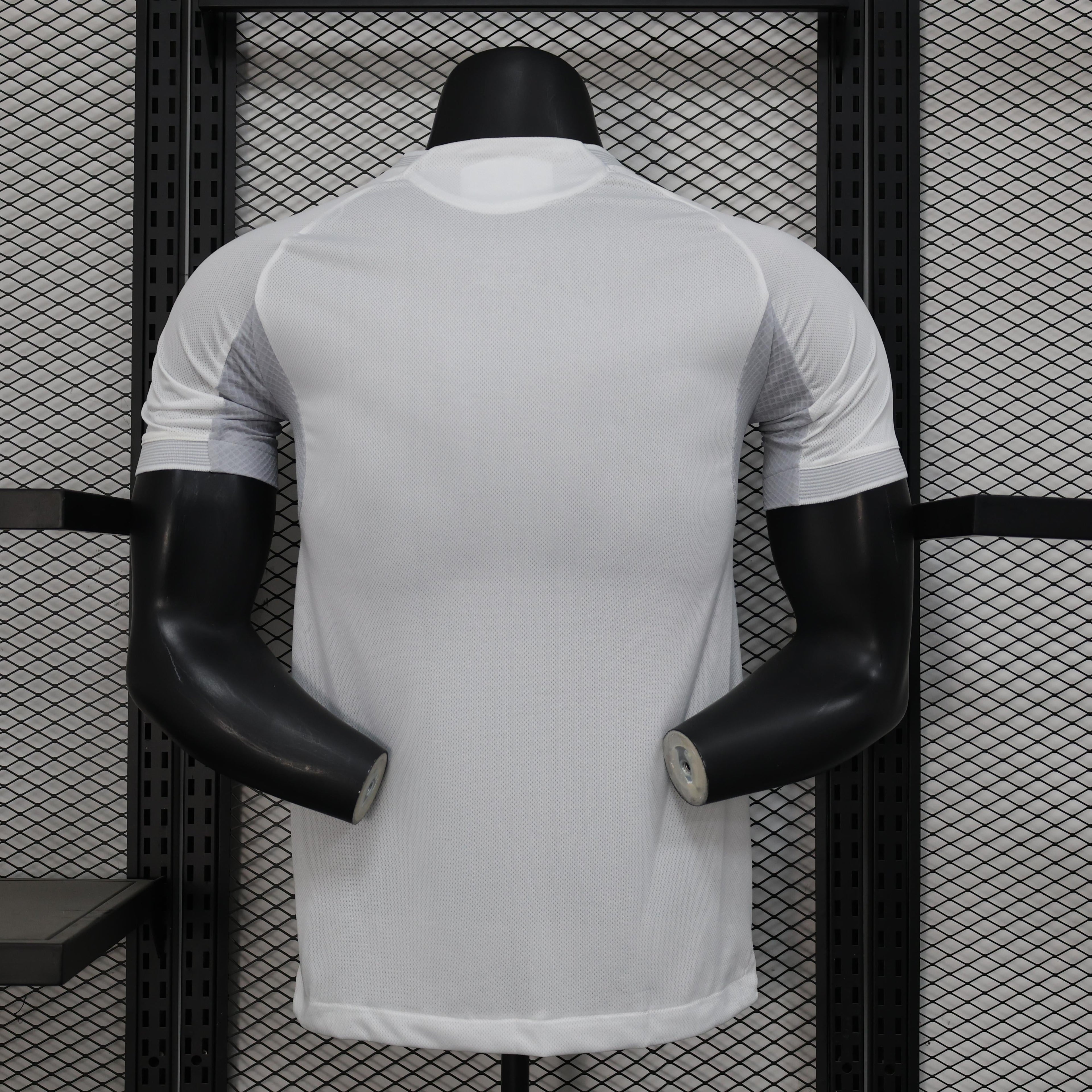 2025-2026 Real Madrid Shirt - Home