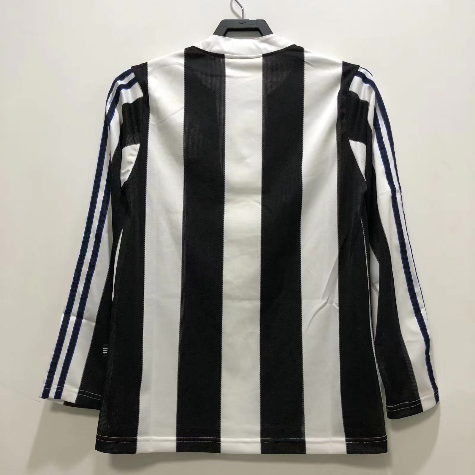 1995-97 Newcastle Retro Long Sleeve Shirt-Home