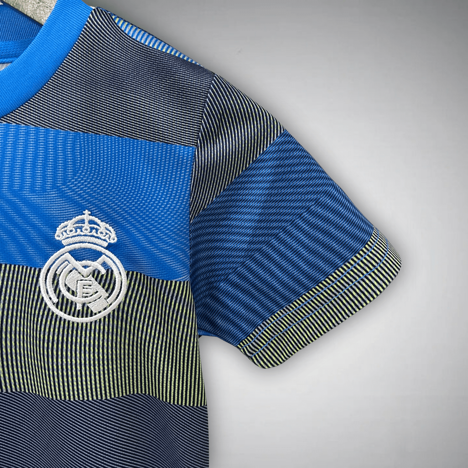 Real Madrid Kids Football Kit Cibeles Wave