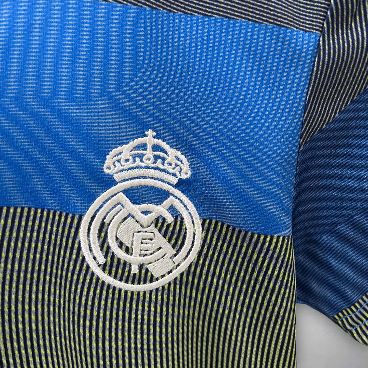Real Madrid Kids Football Kit Cibeles Wave