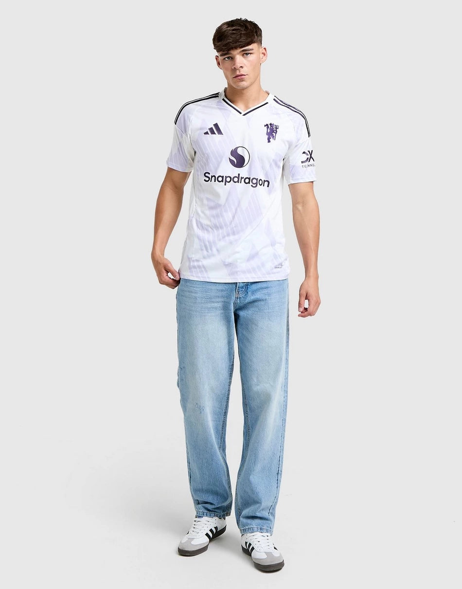 2025-26 Manchester United Away Shirt