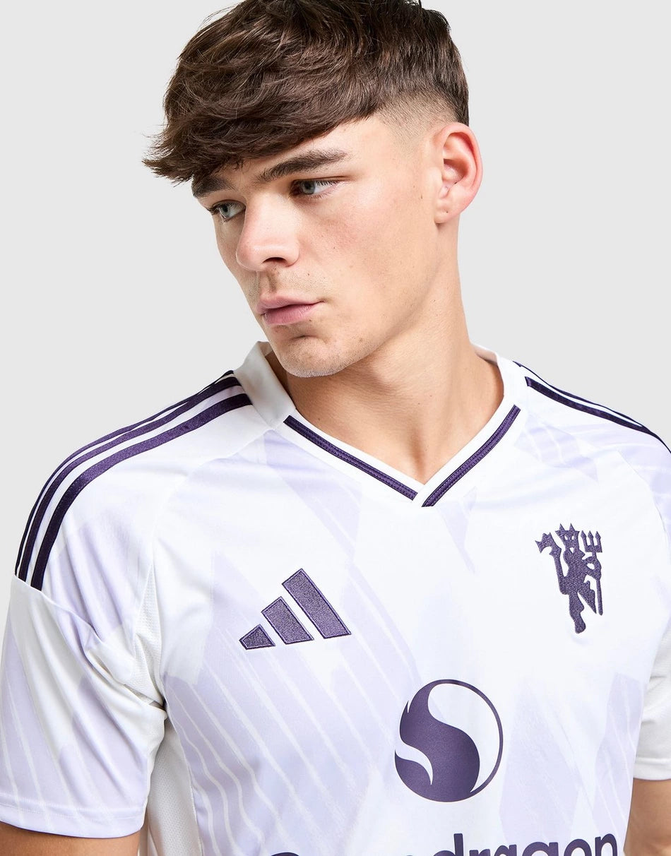 2025-26 Manchester United Away Shirt
