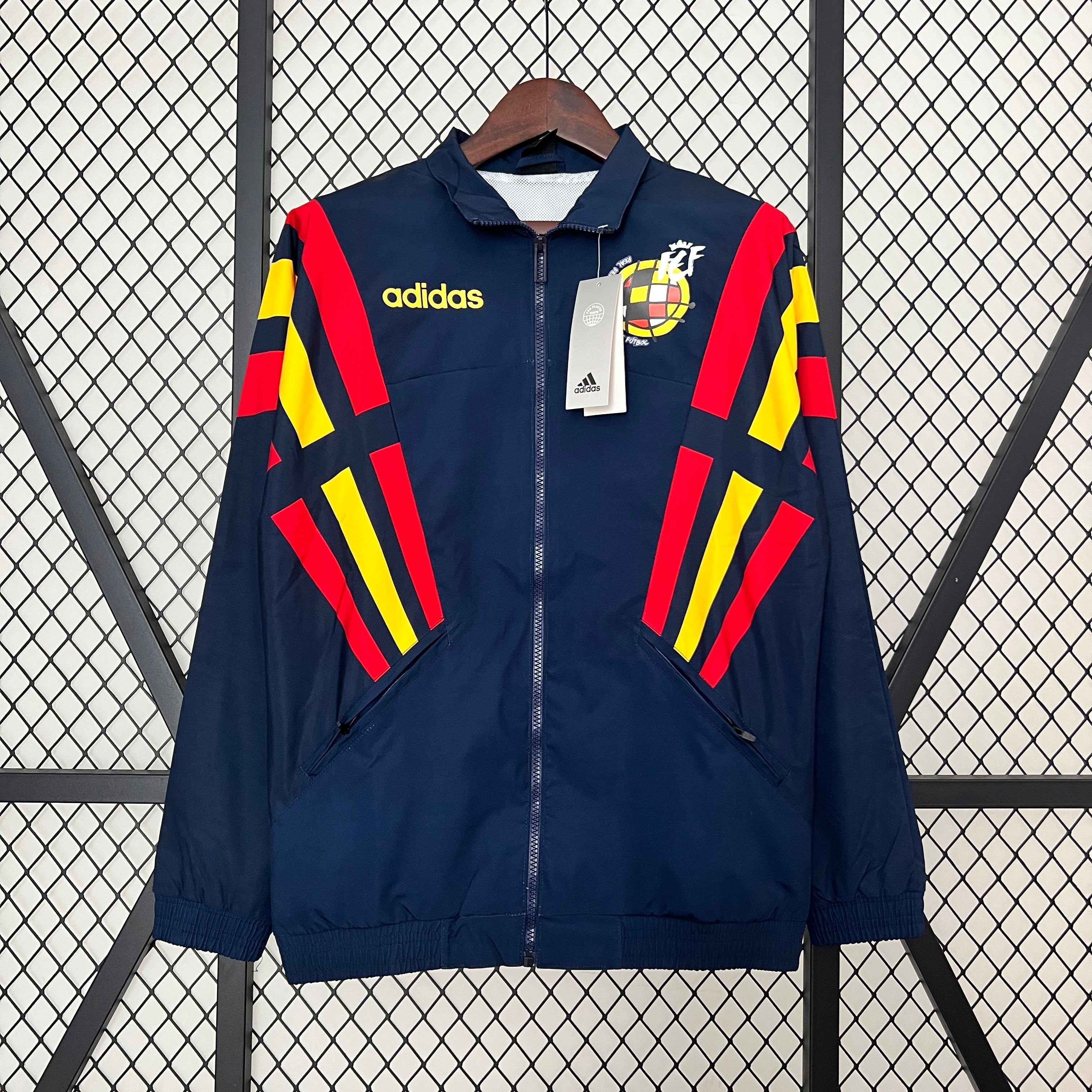 spain-windbreaker