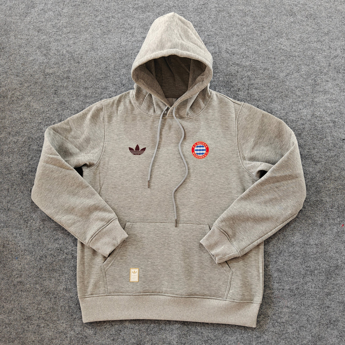 bayern-soccer-hoodie-grey