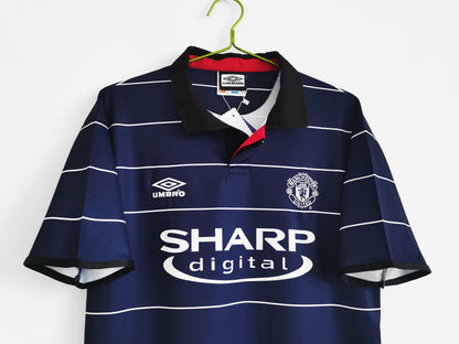 1999/2000 Manchester United Away Retro Shirt