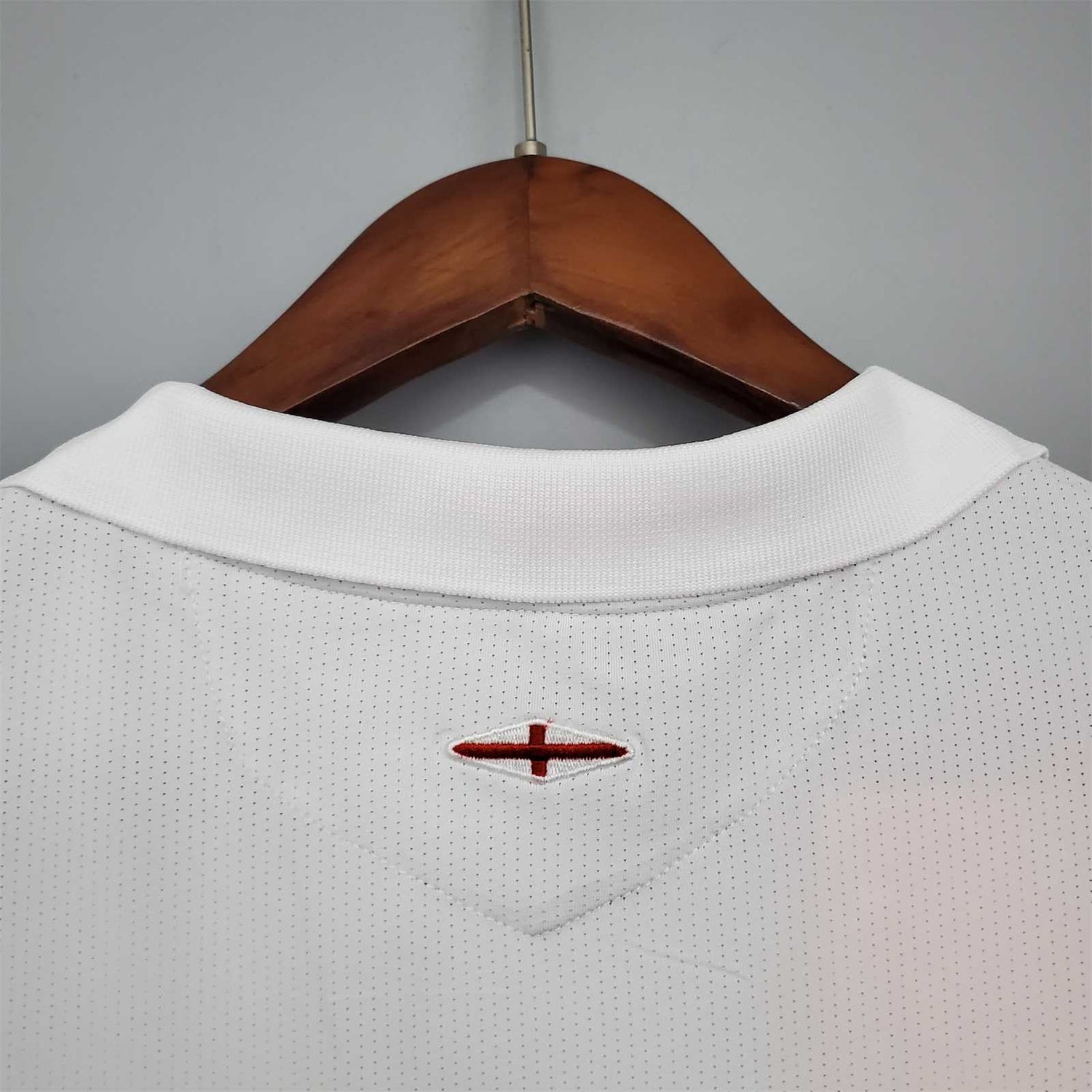 2006 England Home Retro Football Shirt World Cup