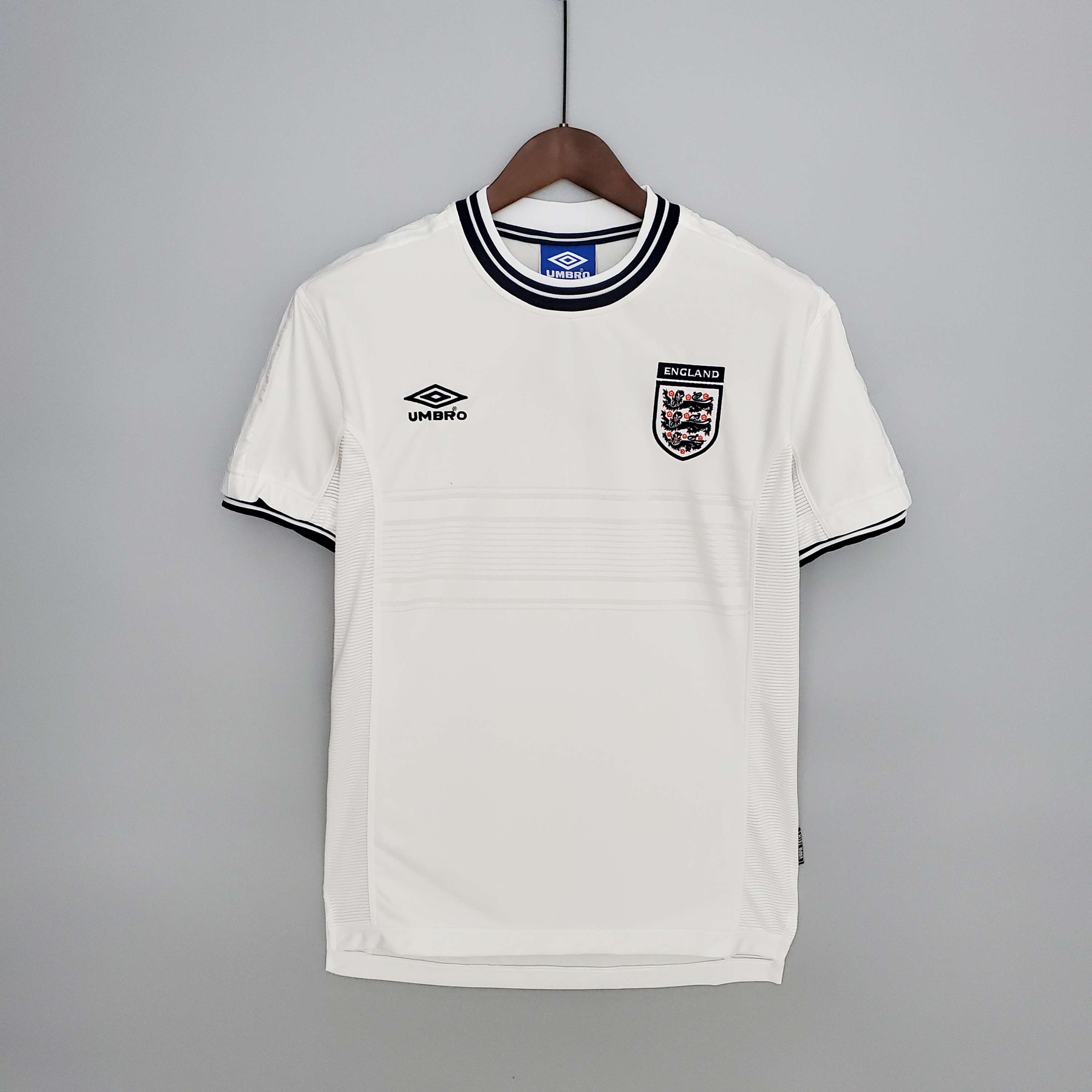 2000 England Home Retro Football Shirt Euro