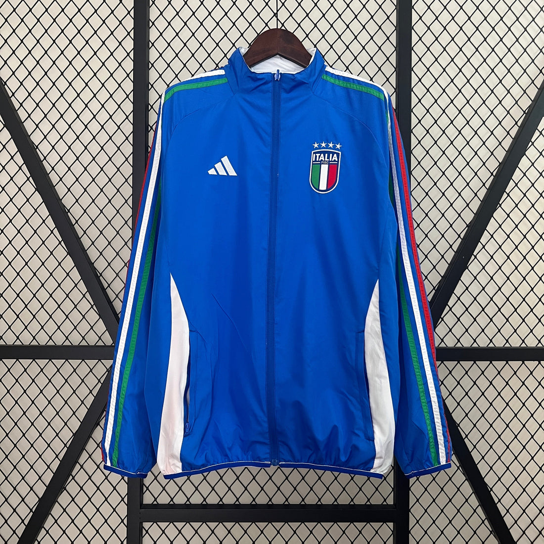 italy-reversible-windbreaker