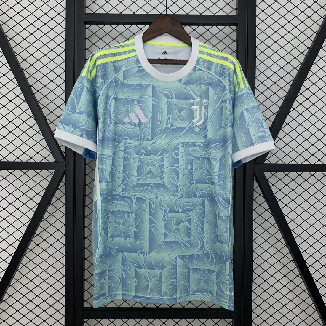 juventus-25-26-away-Shirt-fan-version