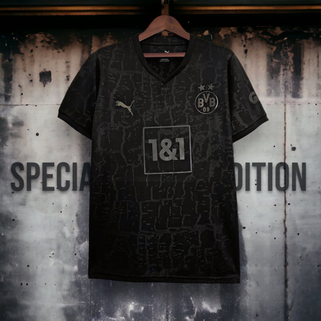 22-23 - DORTMUND BLACKOUT | KIT EDICIÓN ESPECIAL