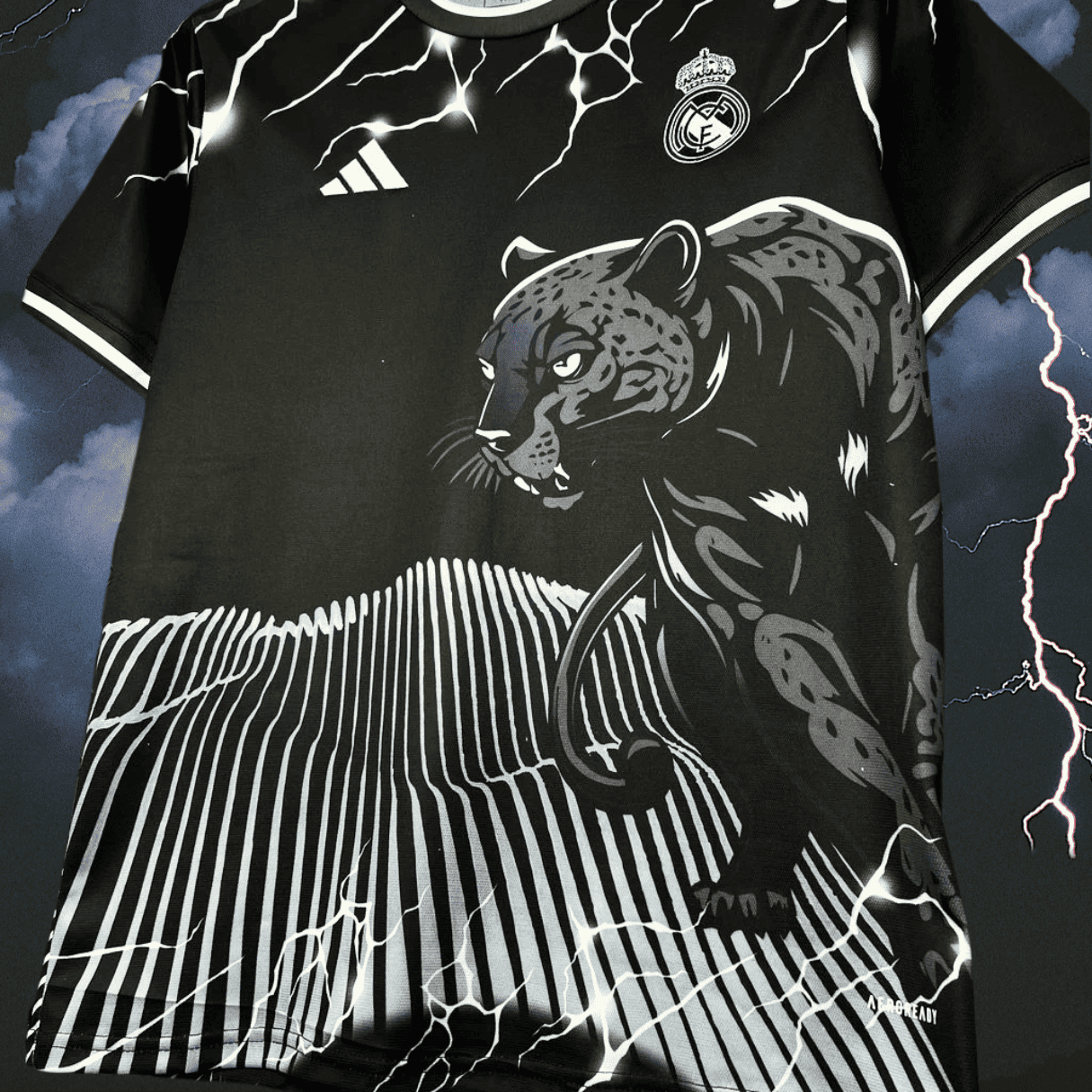 Real Madrid 24_25 Black Panther Marvel Special Edition football Shirt kit soccer jersey t-shirt