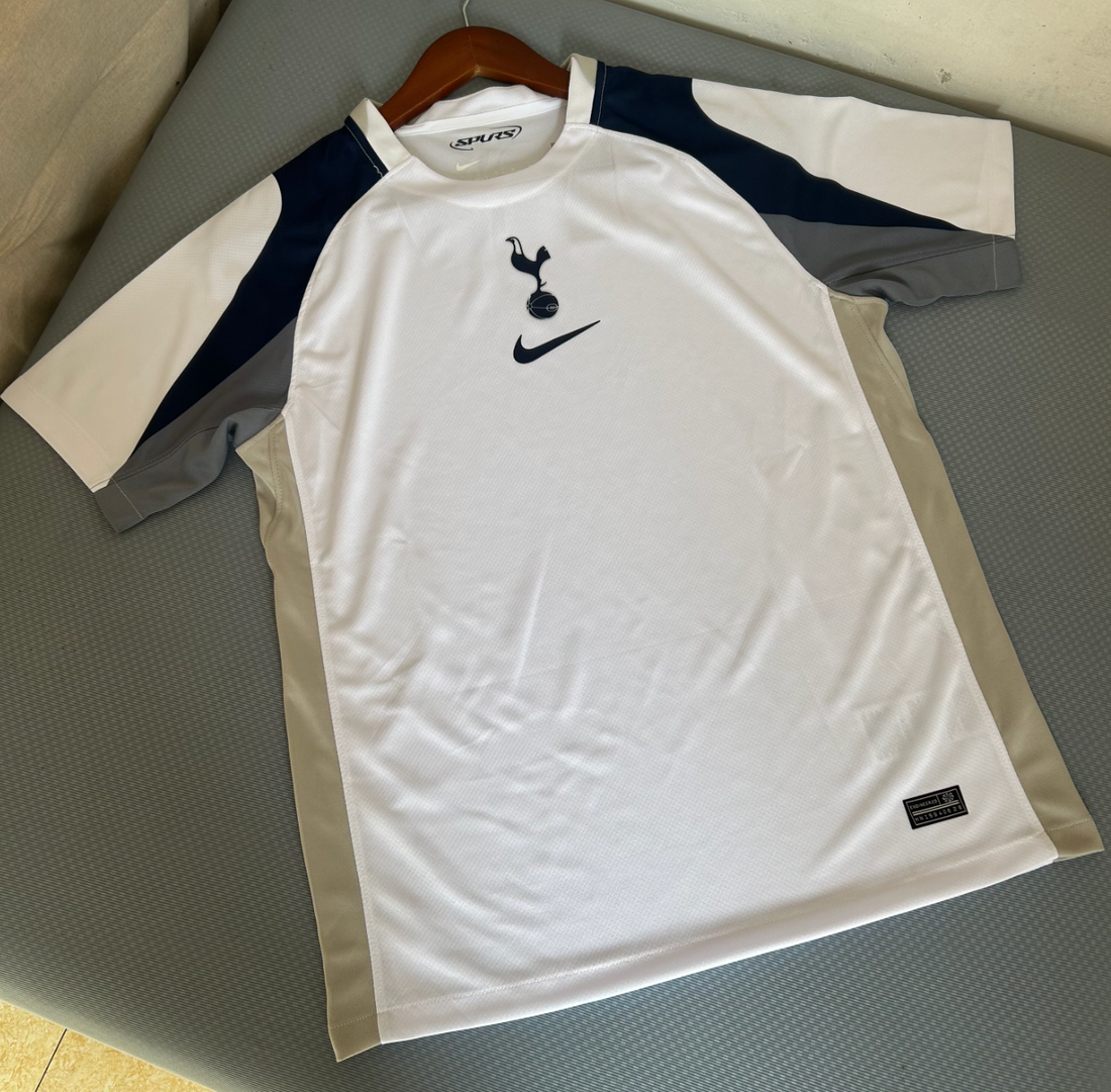 2025-2026 Tottenham Shirt - Home