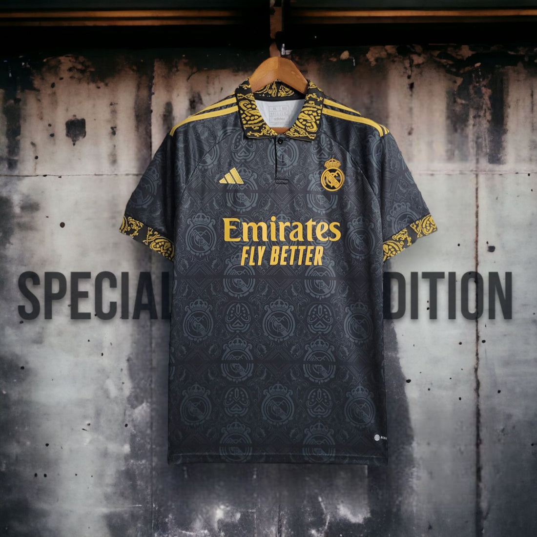 2023-24 - REAL MADRID GOLD ROYALTY | SPECIAL EDITION KIT