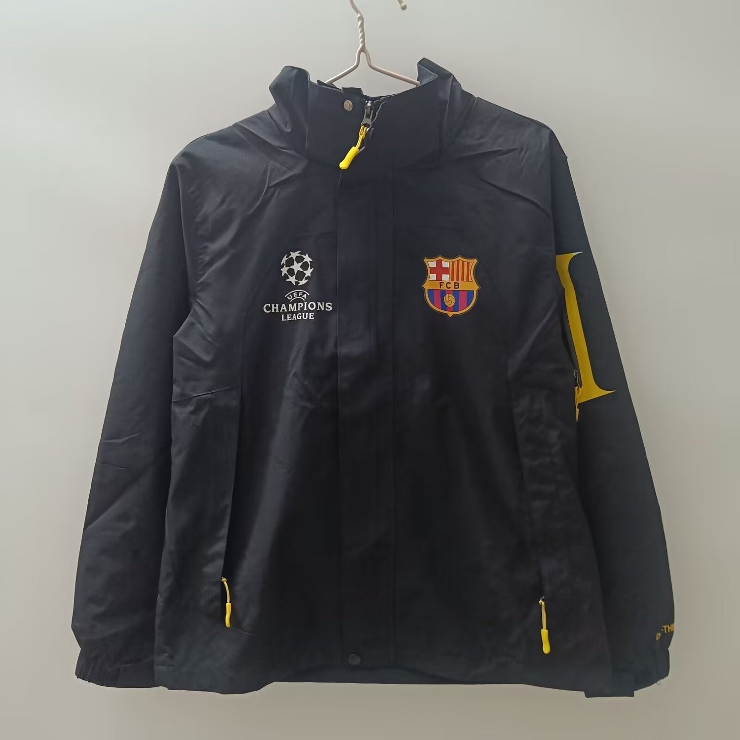 barcelona-champions-league-windbreaker