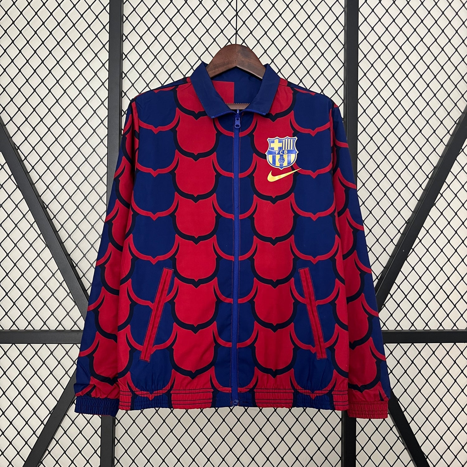 barcelona-reversible-windbreaker