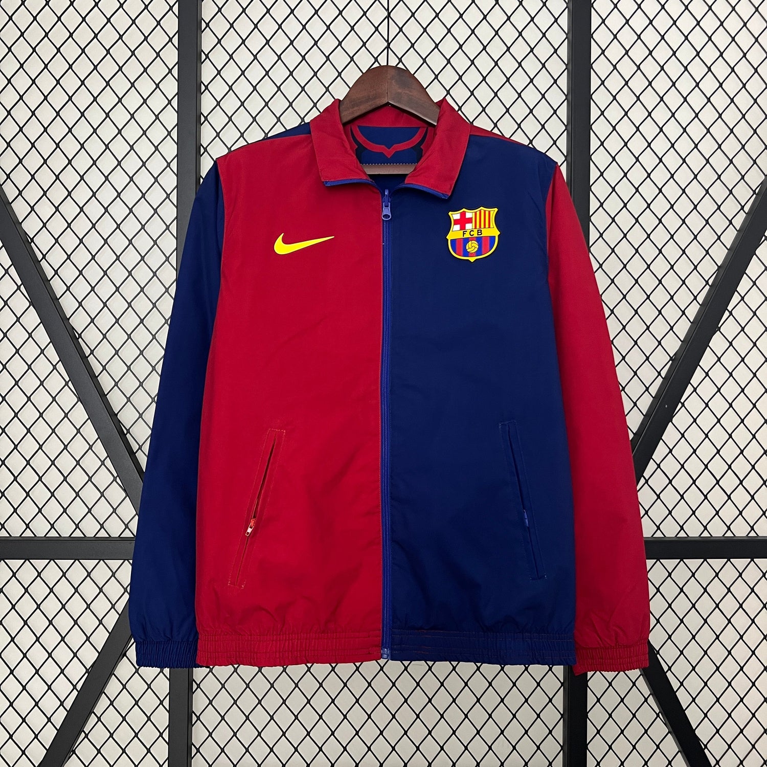 barcelona-reversible-windbreaker