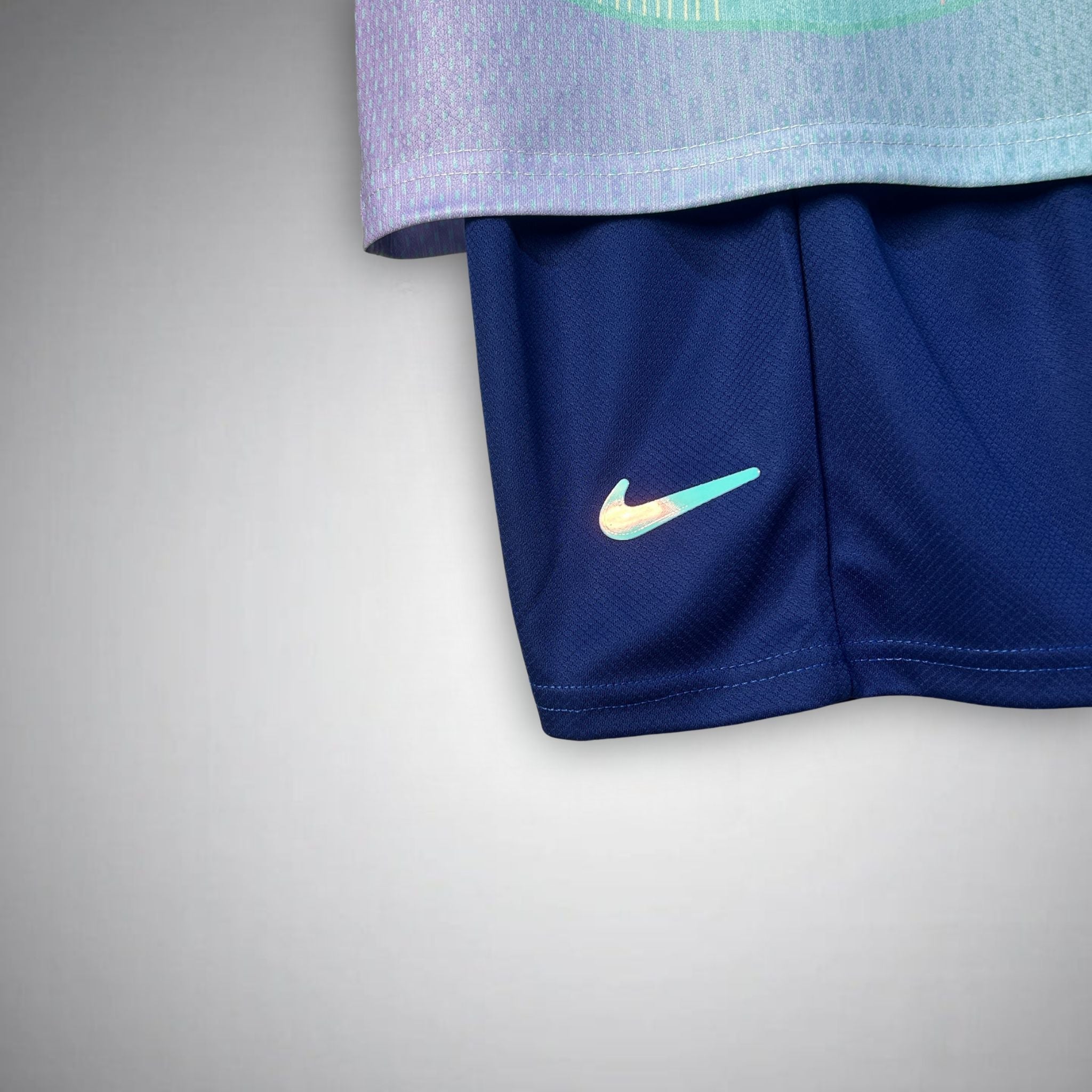 FC Barcelona &quot;Dreamwave&quot; Premium Kids Size Kit