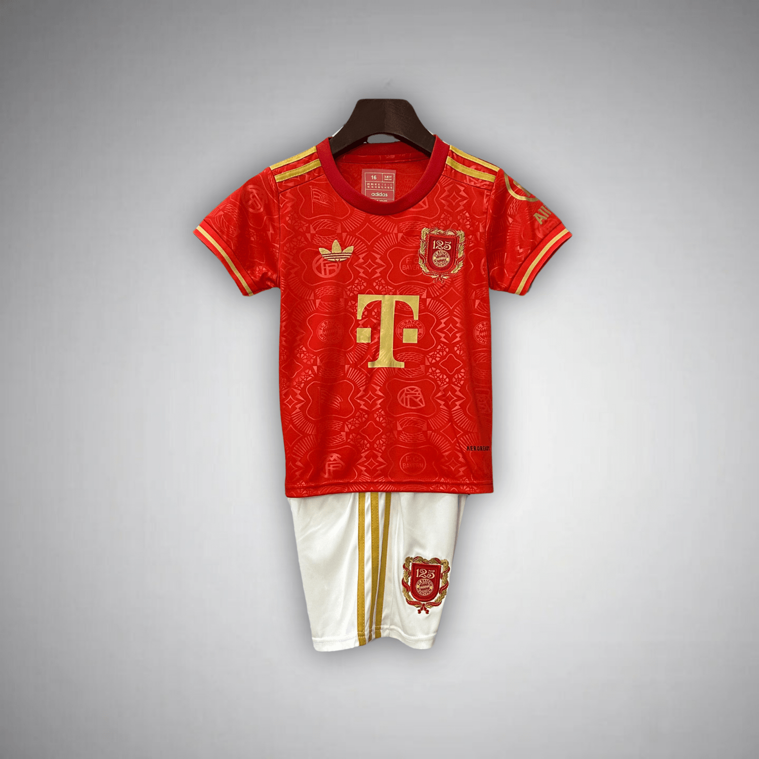 FC Bayern Kids Football Kit 125 Anniversary
