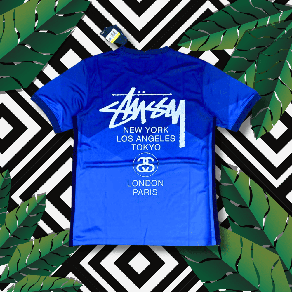 Camiseta Brasil x Stussy Especial