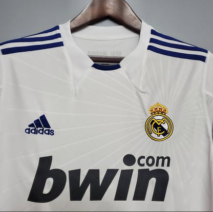 real madrid 2010 2011 home kit