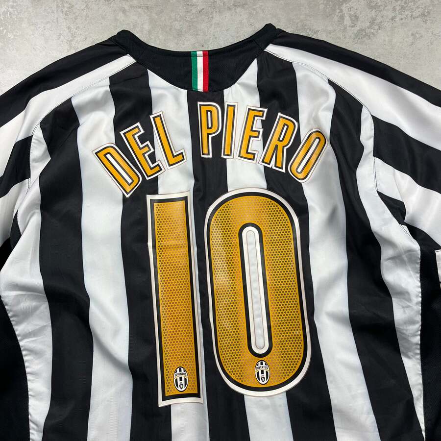 2005-2006-juventus-retro-shirt-home